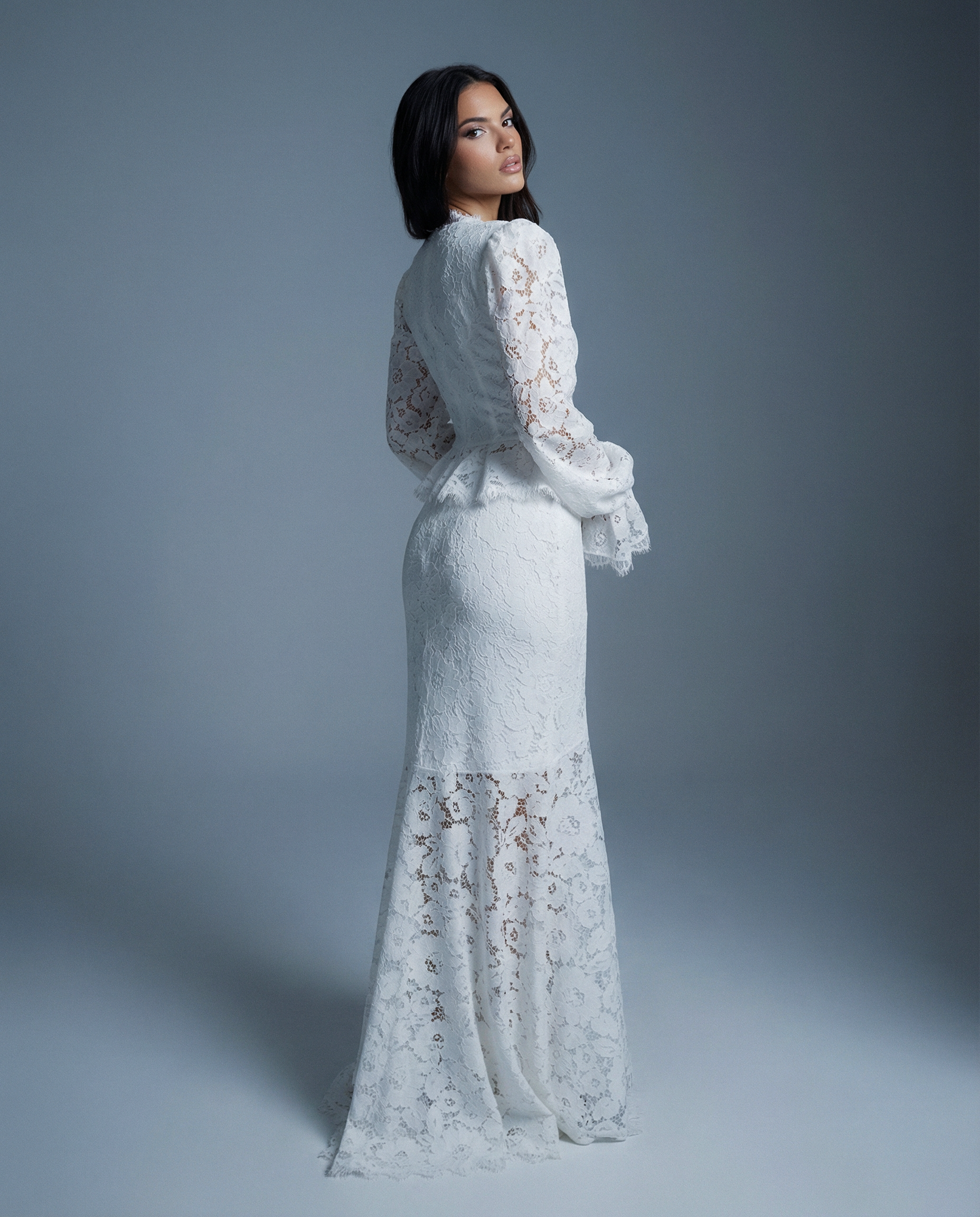 Elara Sculpted Lace Mermaid Gown