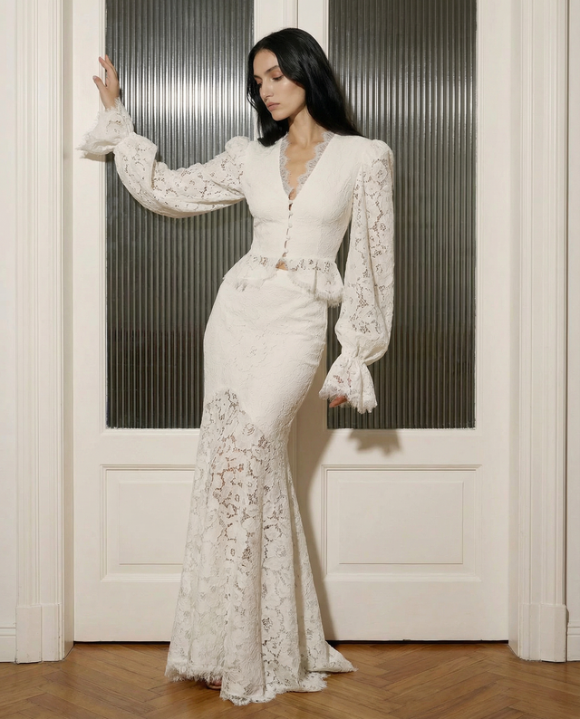 Elara Sculpted Lace Mermaid Gown